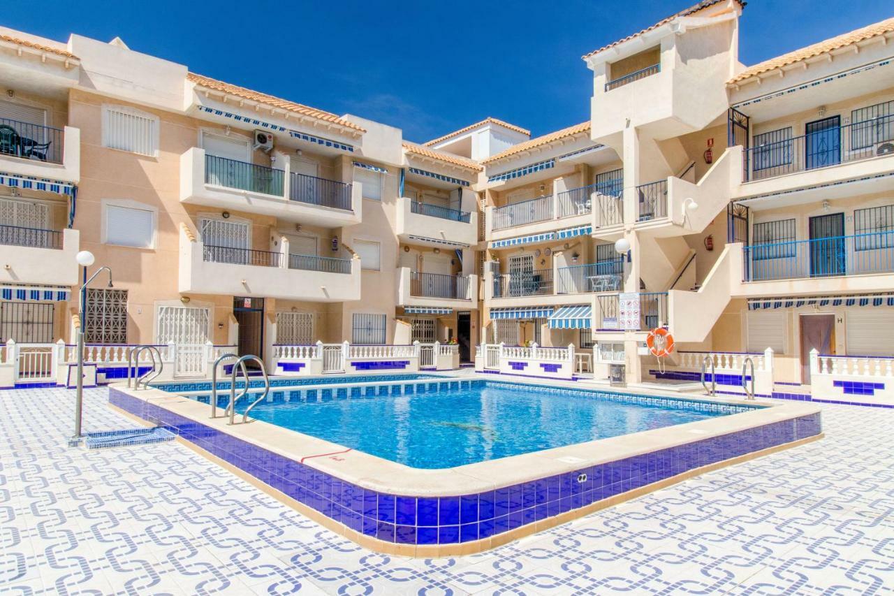 Apartament Sofia Torrevieja Exterior photo