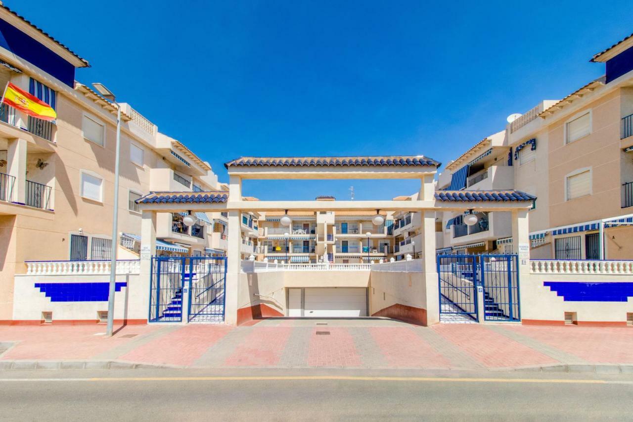 Apartament Sofia Torrevieja Exterior photo